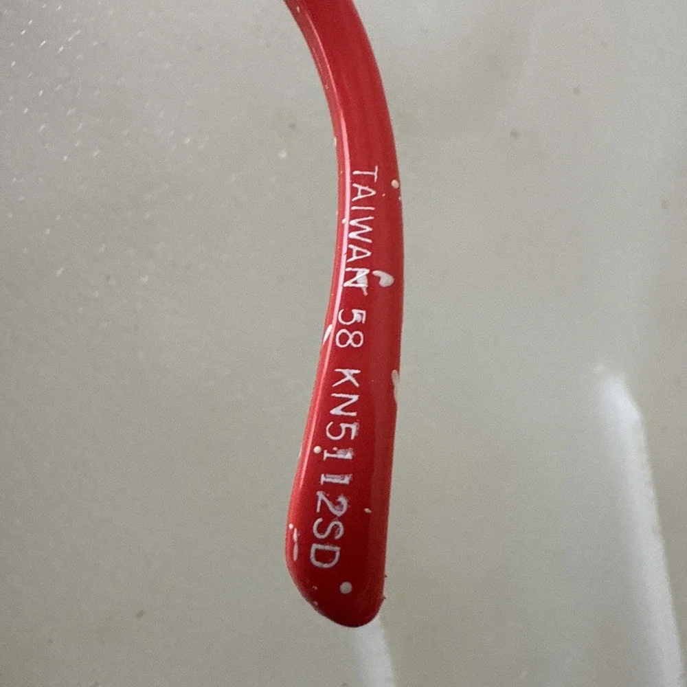 Source Unknown product pair